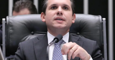 Comissão especial que irá discutir fim da escala 6x1 depende de ato de Hugo Motta Foto : Kayo Magalhães / Câmara dos Deputados