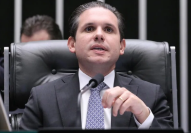 Comissão especial que irá discutir fim da escala 6x1 depende de ato de Hugo Motta Foto : Kayo Magalhães / Câmara dos Deputados